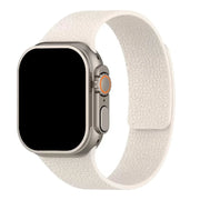 Bracelet Apple Watch Lunari - silicone - lumière stellaire