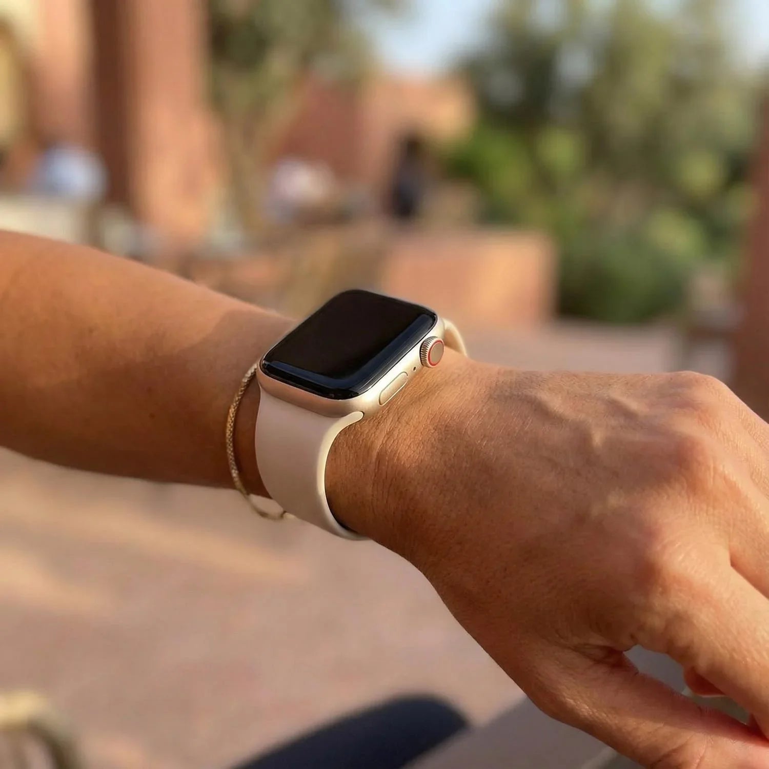 Bracelet Apple Watch Ovaro - silicone - lumière stellaire