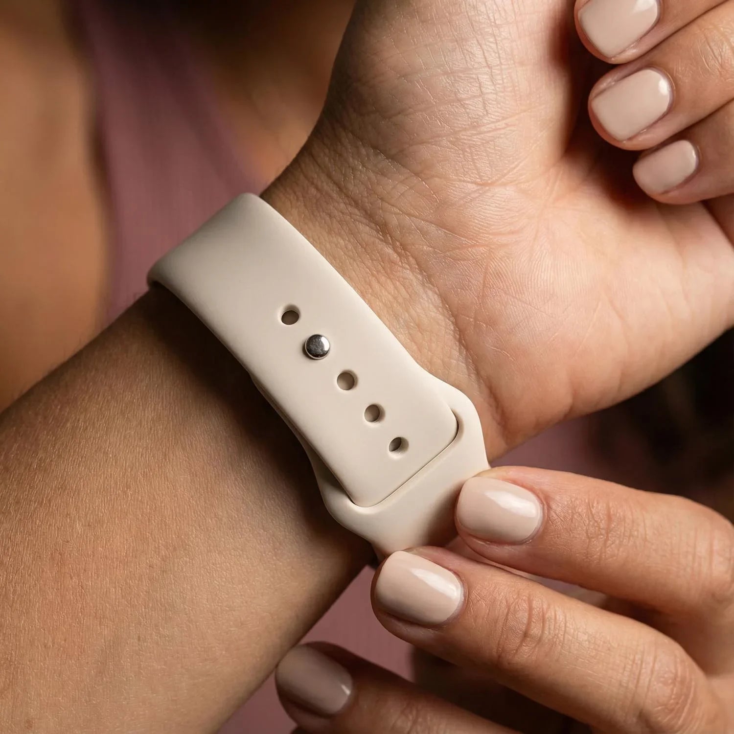 Bracelet Apple Watch Ovaro - silicone - lumière stellaire