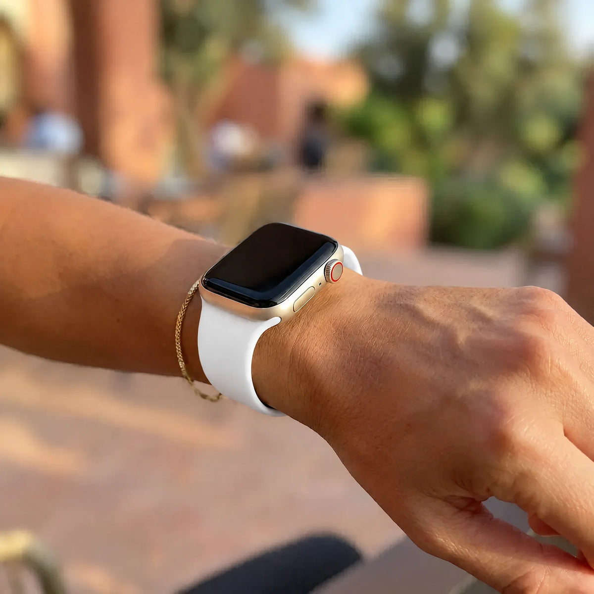 Bracelet Apple Watch Ovaro - silicone - blanc
