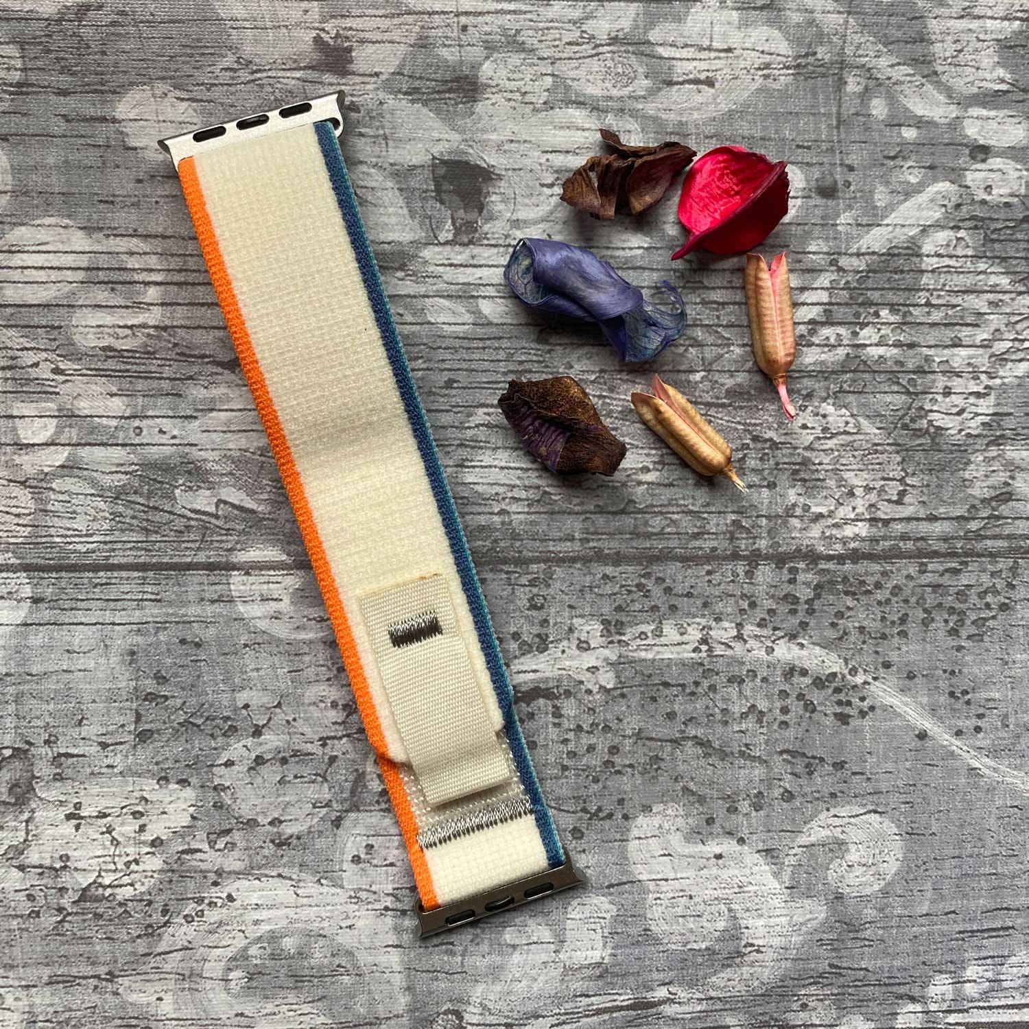 Bracelet Apple Watch Trail - nylon - orange beige
