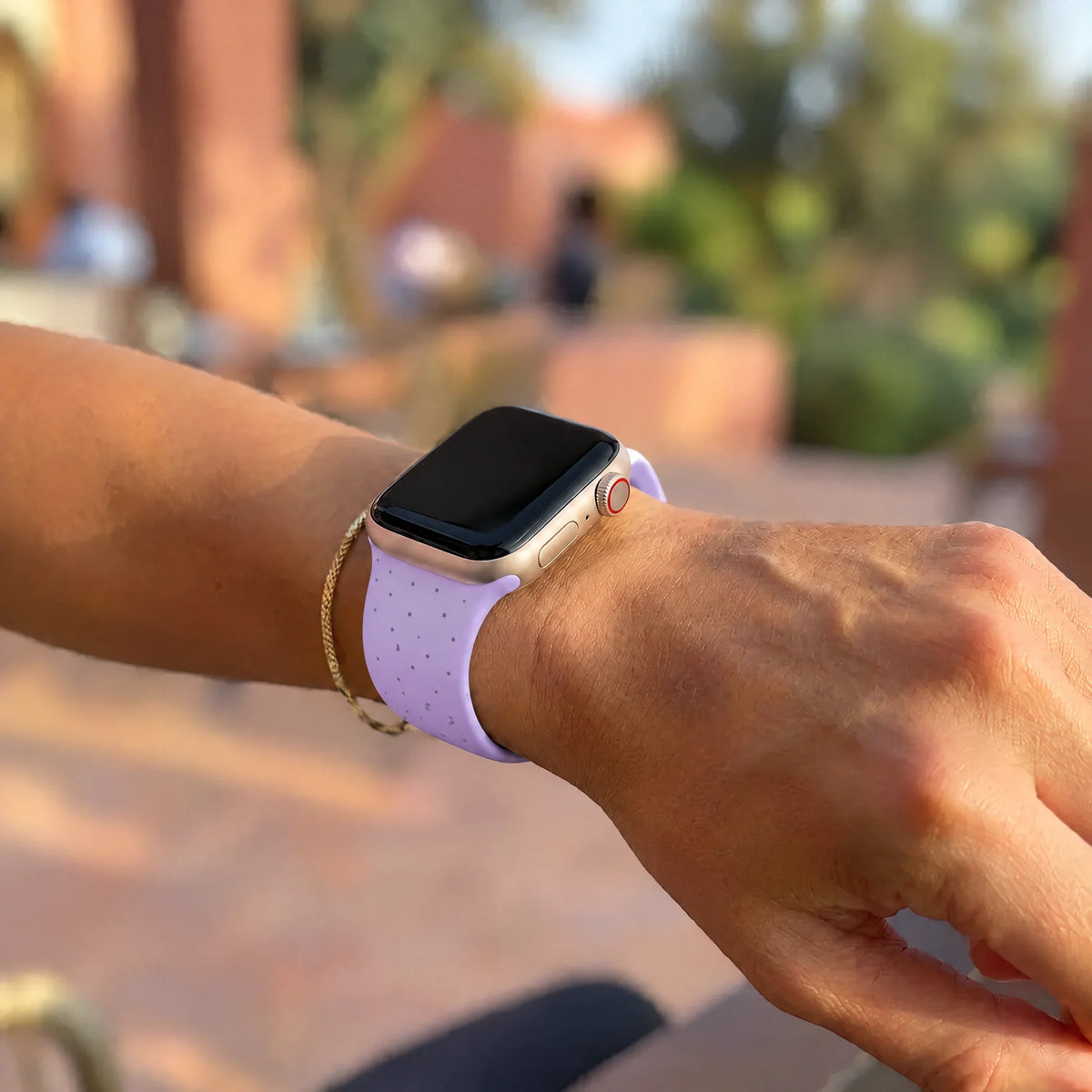 Bracelet Apple Watch Dots - silicone - Violet