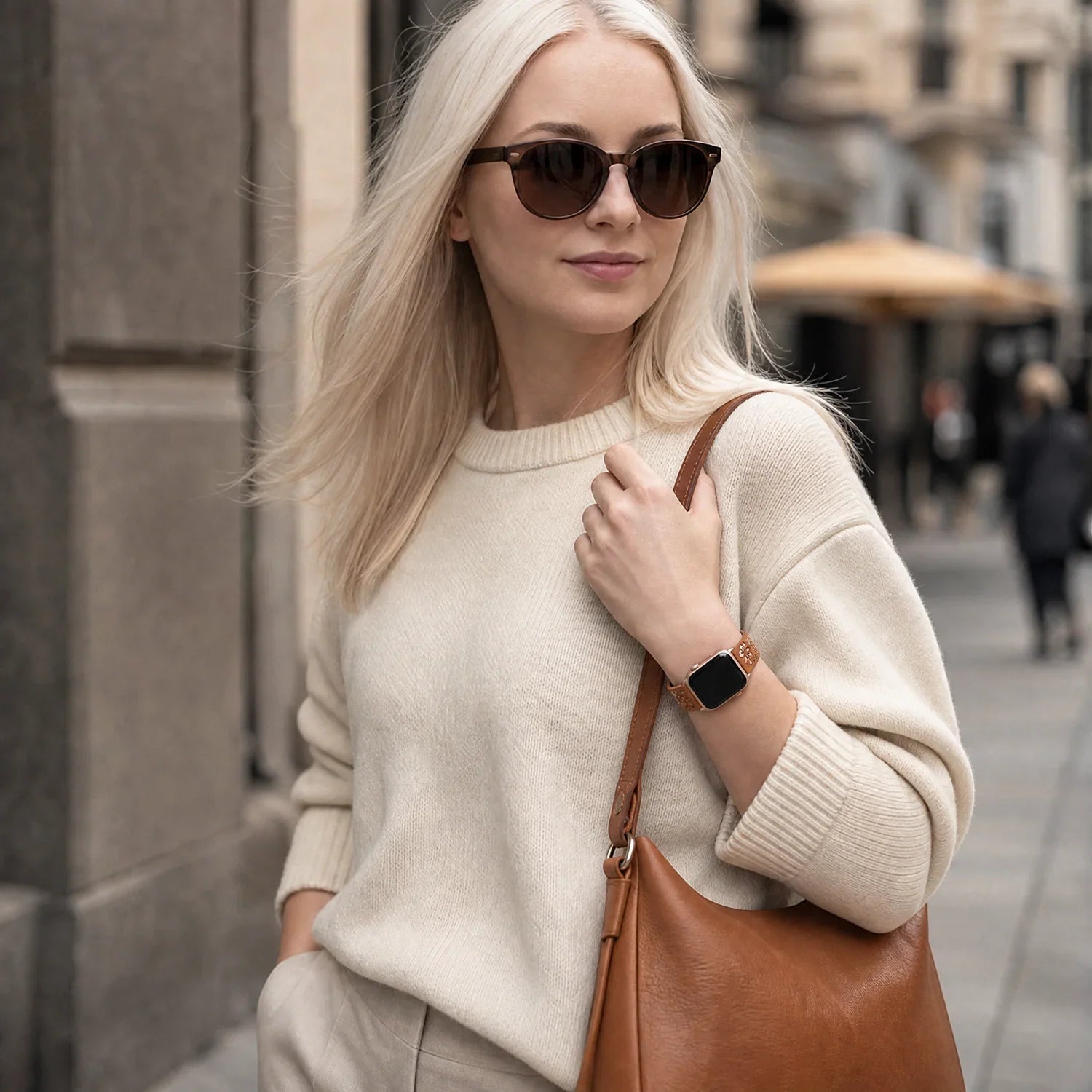 Bracelet Apple Watch Livia à imprimé floral – silicone – Marron