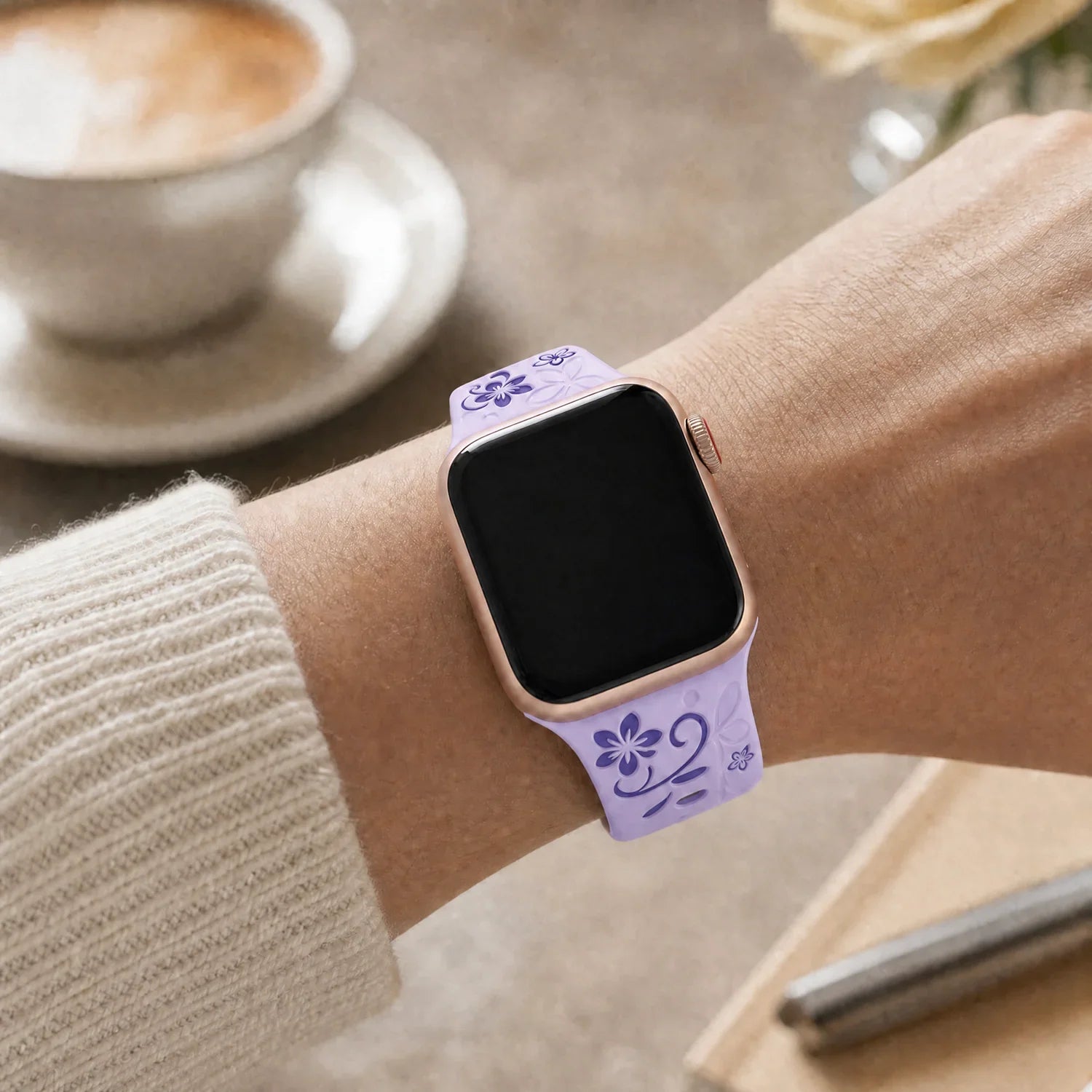 Bracelet Apple Watch Livia à imprimé floral – silicone – Violet