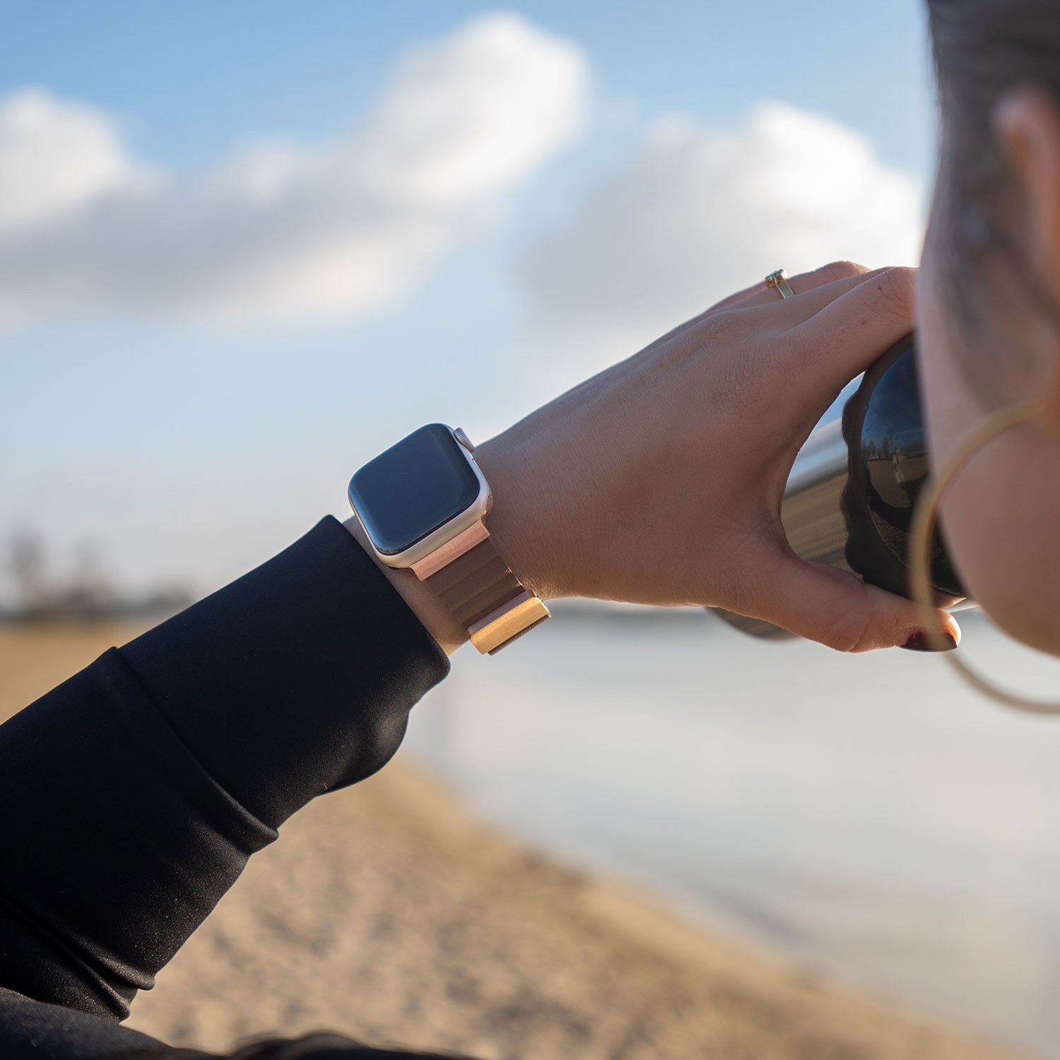 Bracelet aimanté en cuir Magna Apple Watch - Brun