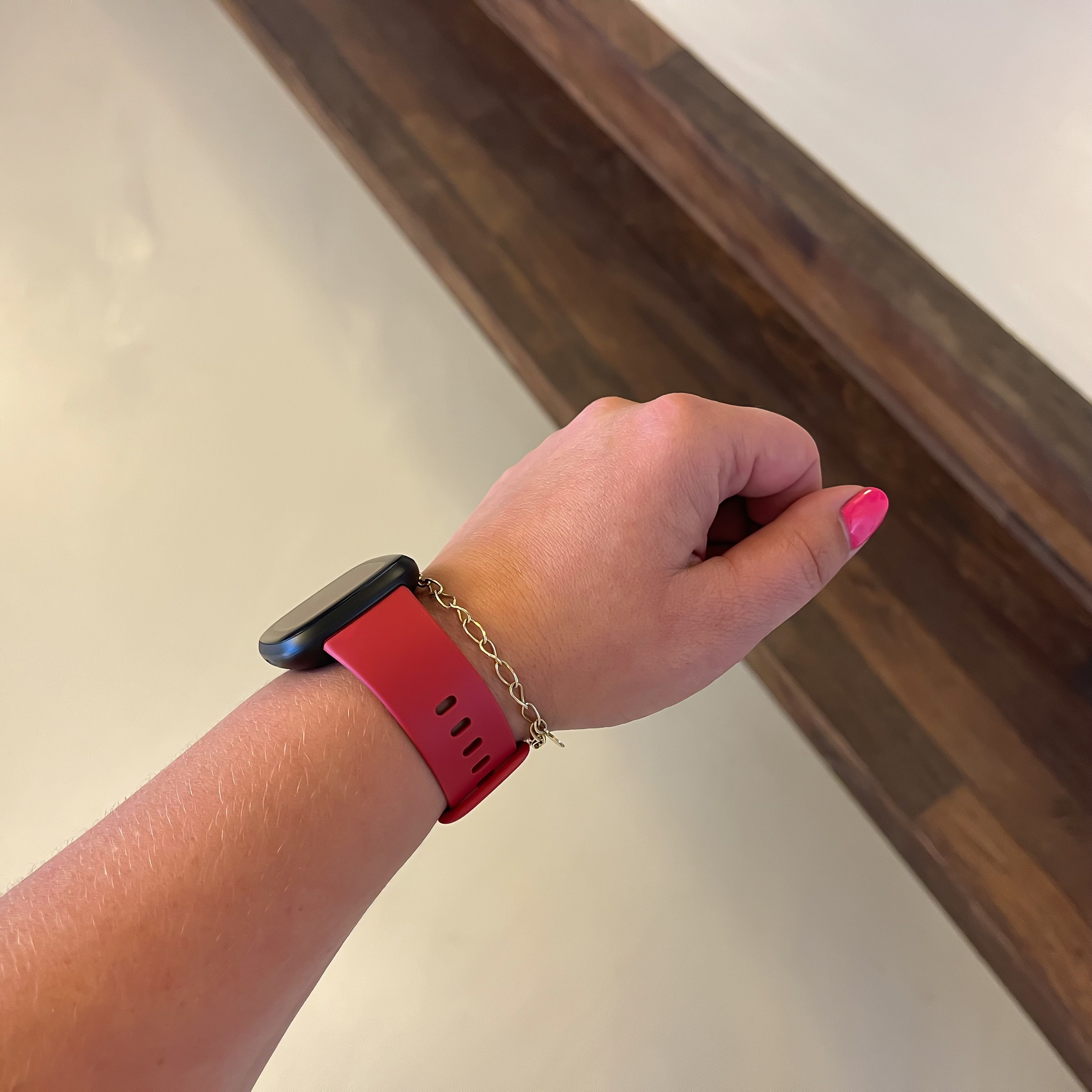 Bracelet sport Fitbit Versa 3 / Sense - rouge foncé