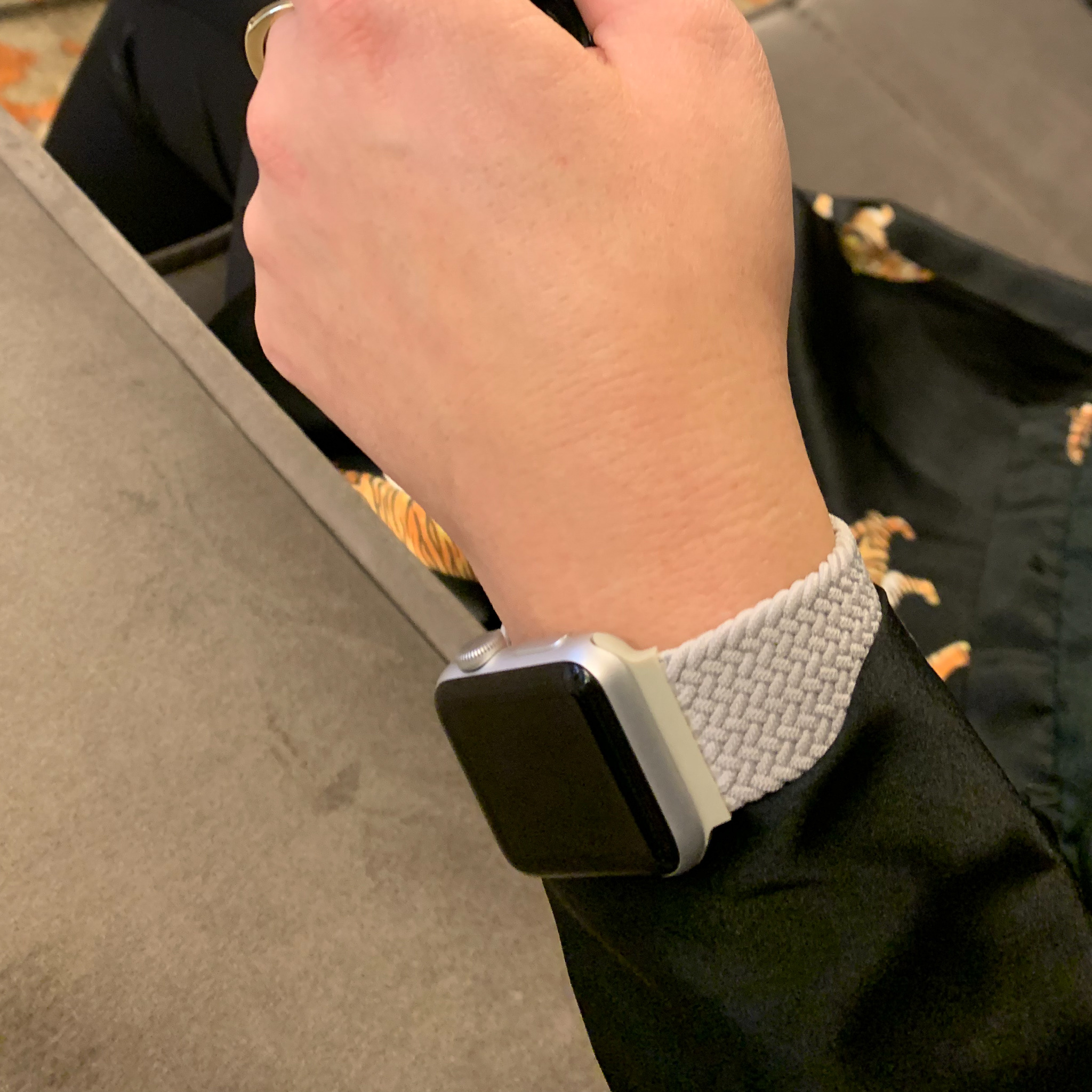 Bracelet nylon Boucle unique tressé Apple Watch - gris clair
