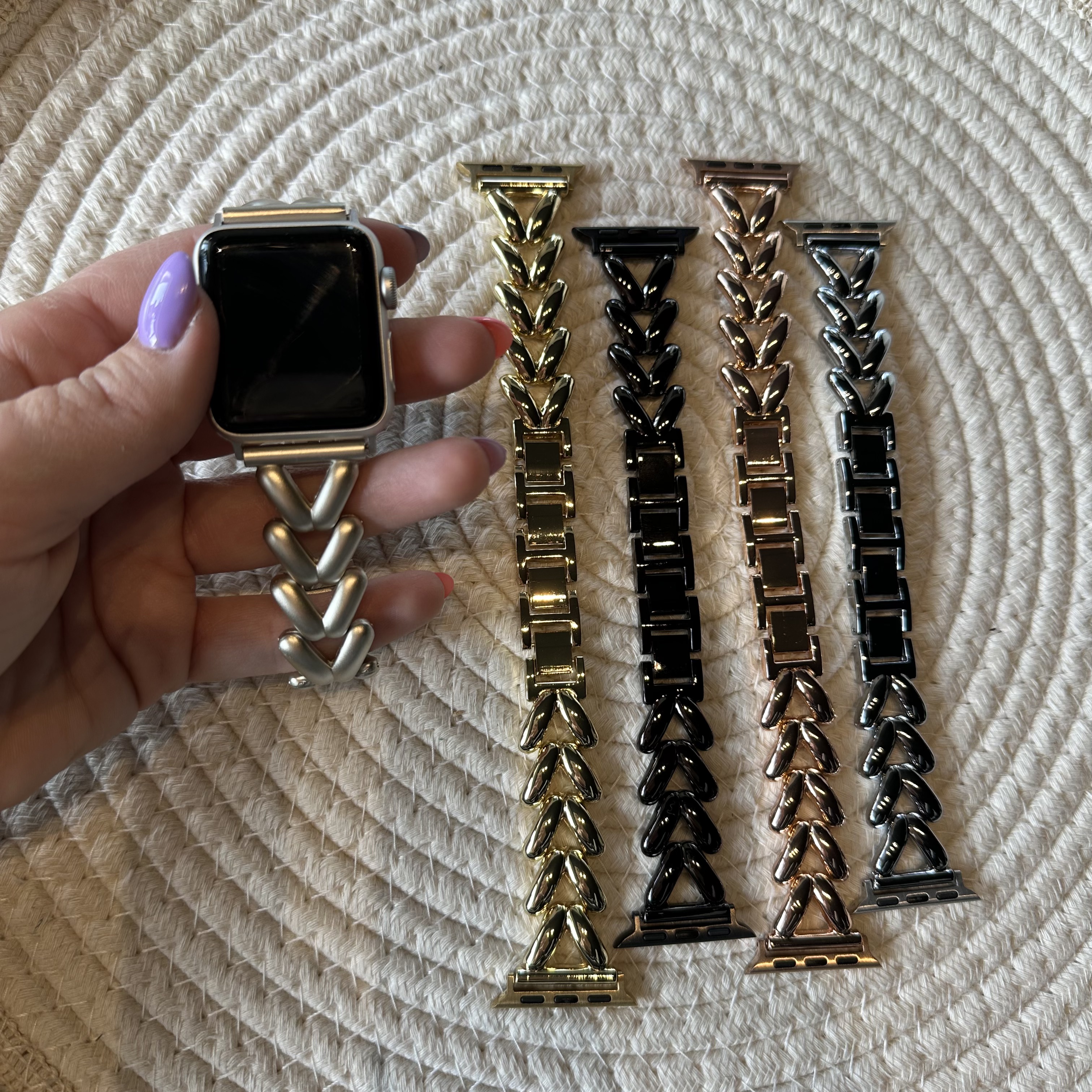 Bracelet à maillons en acier cœur Apple Watch - Lisa lumière stellaire