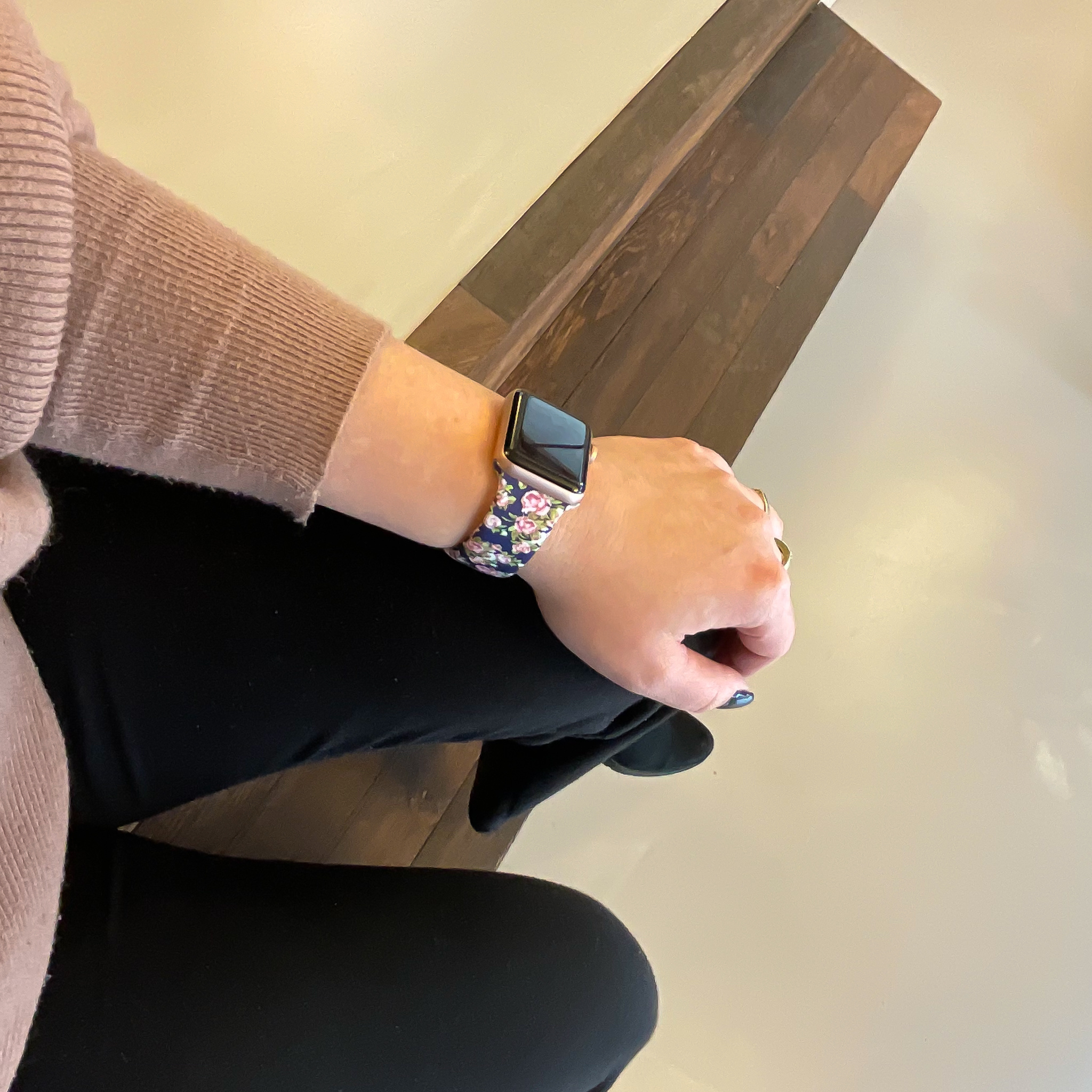 Bracelet sport imprimé Apple Watch - bleu pivoine