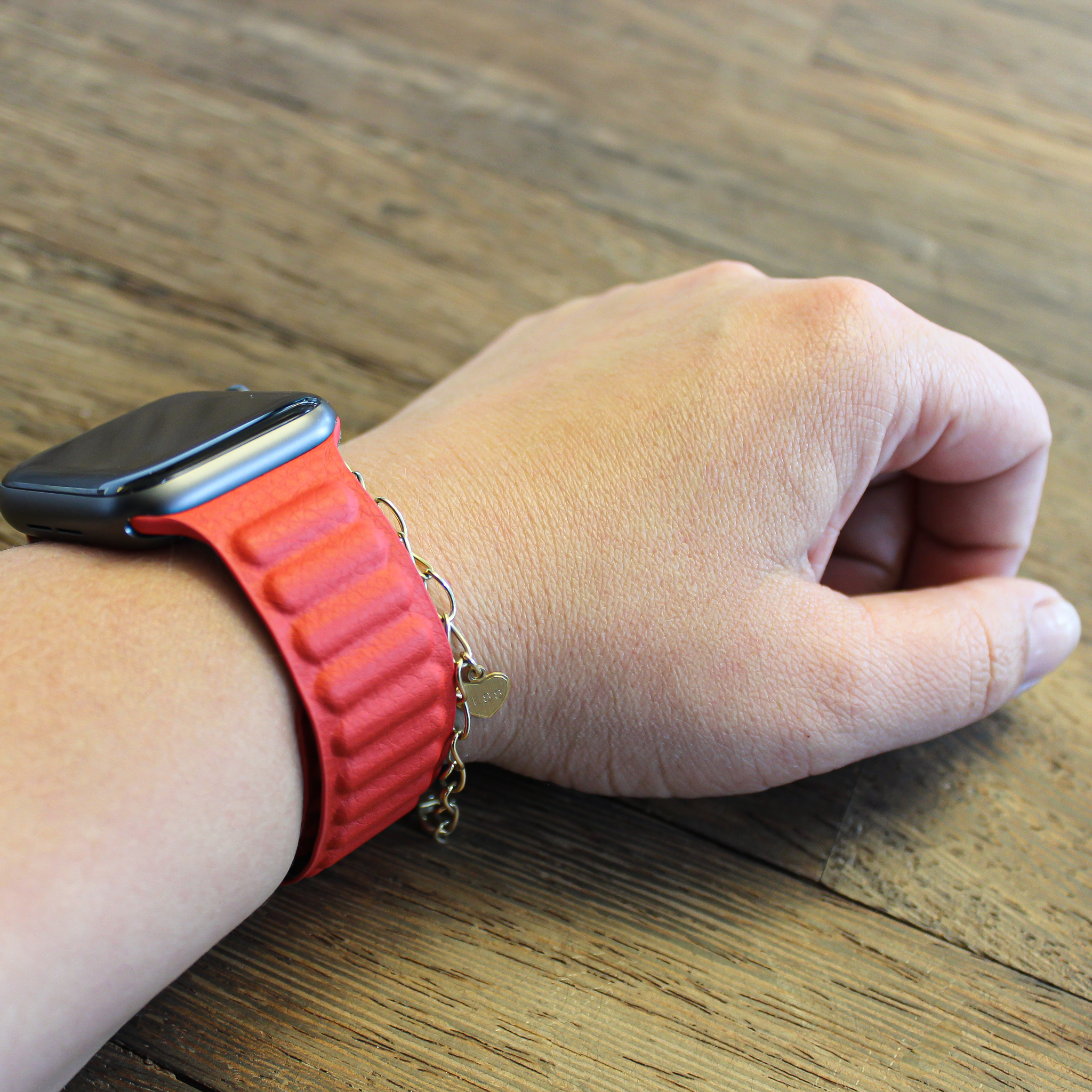 Bracelet en cuir solo Apple Watch - rouge
