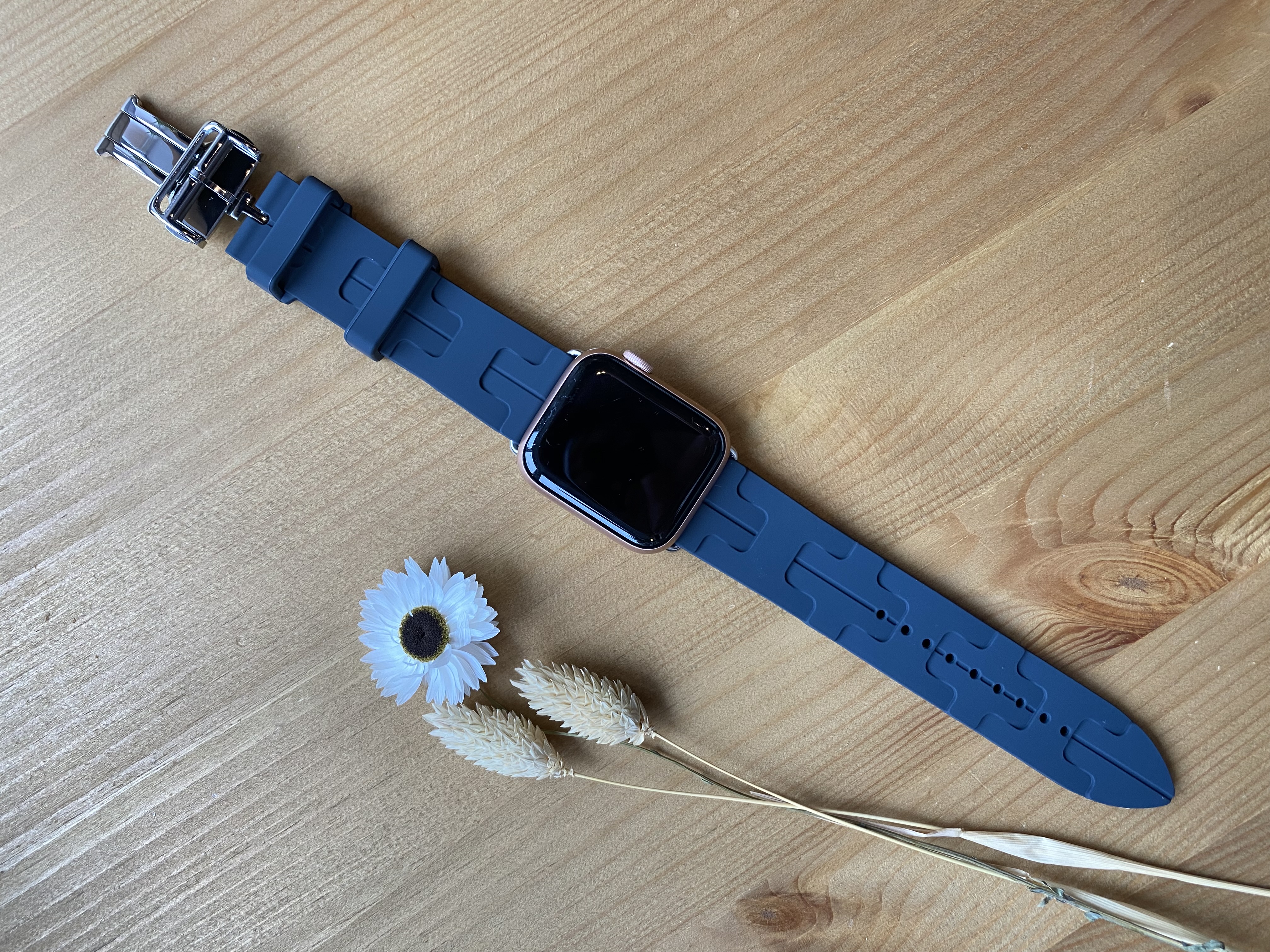 Bracelet sport Hermès simple tour kilim Apple Watch - minuit