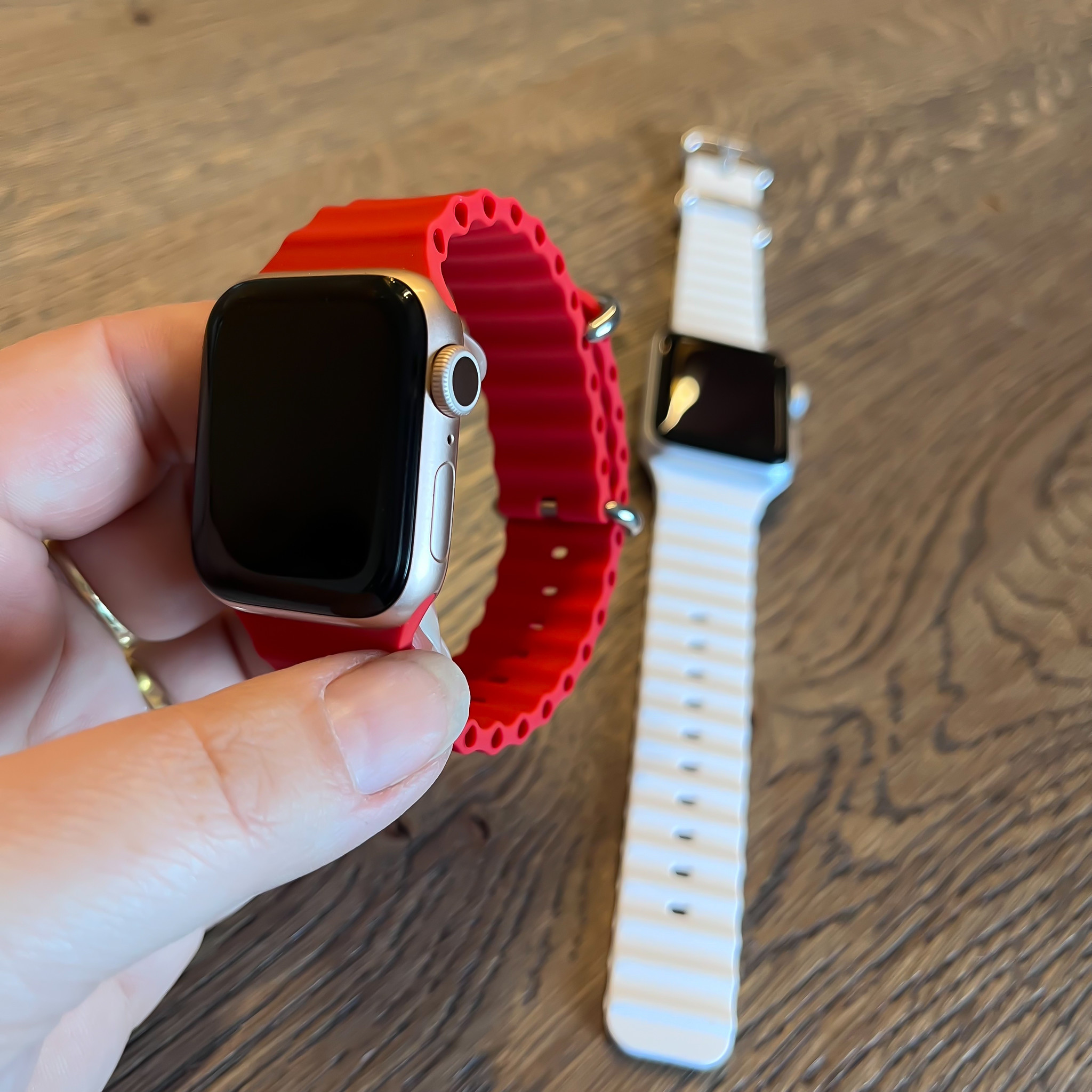 Bracelet sport Océan Apple Watch - rouge