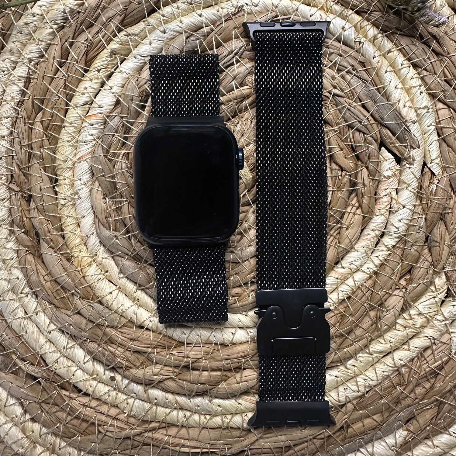 Bracelet à boucle Milanais Apple Watch - titane noir