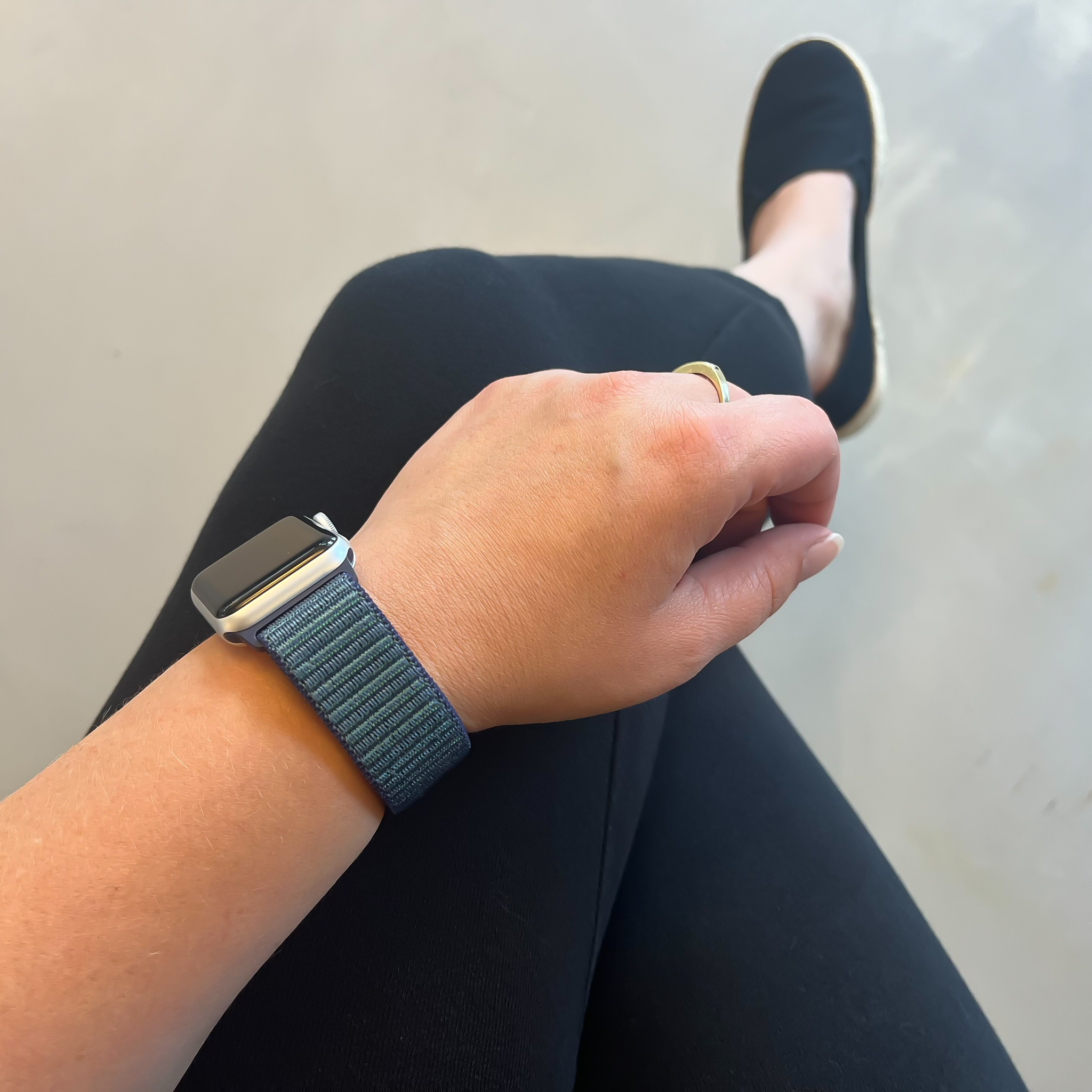 Bracelet boucle sport en nylon Apple Watch sportif - gris