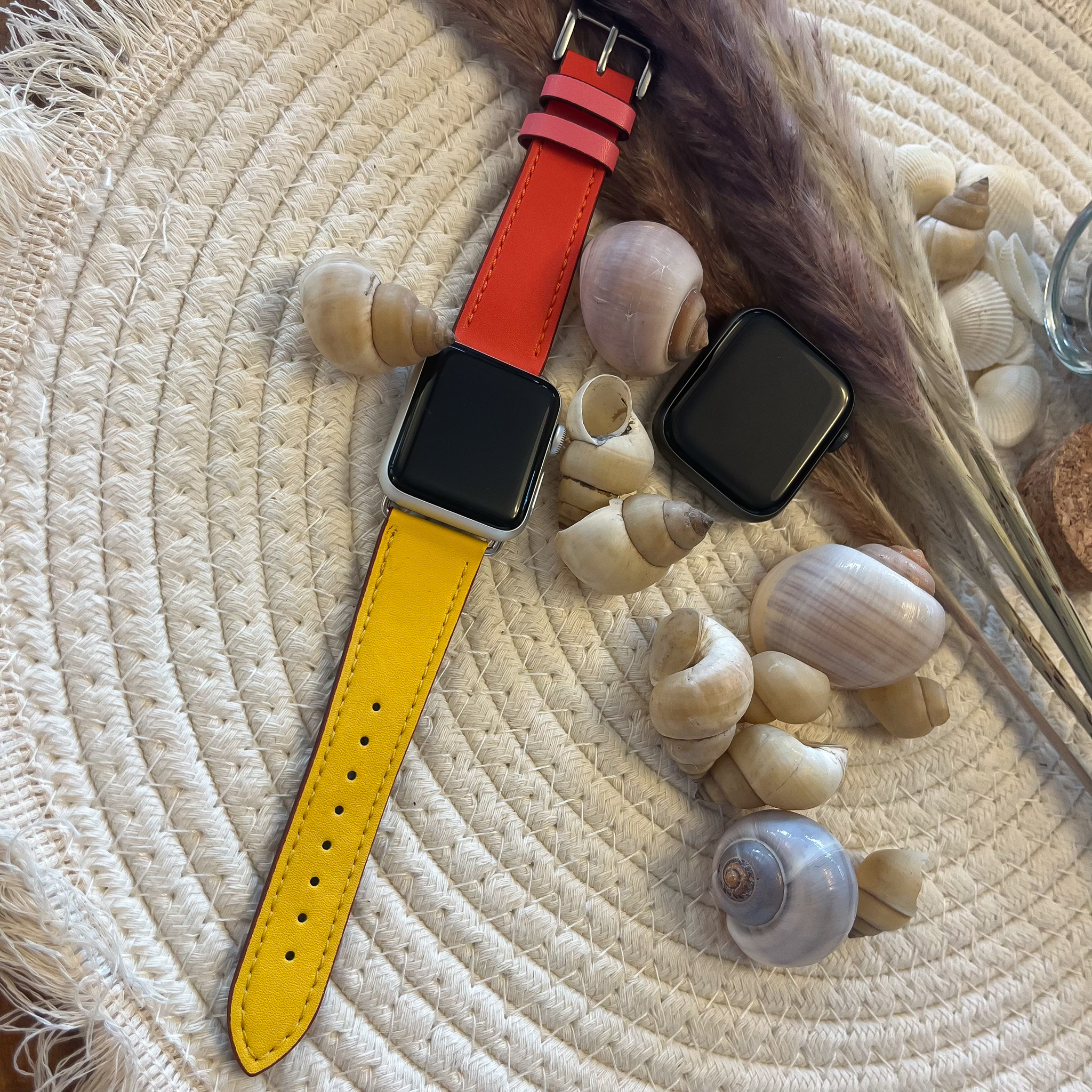 Bracelet en cuir simple tour Apple Watch - rouge jaune