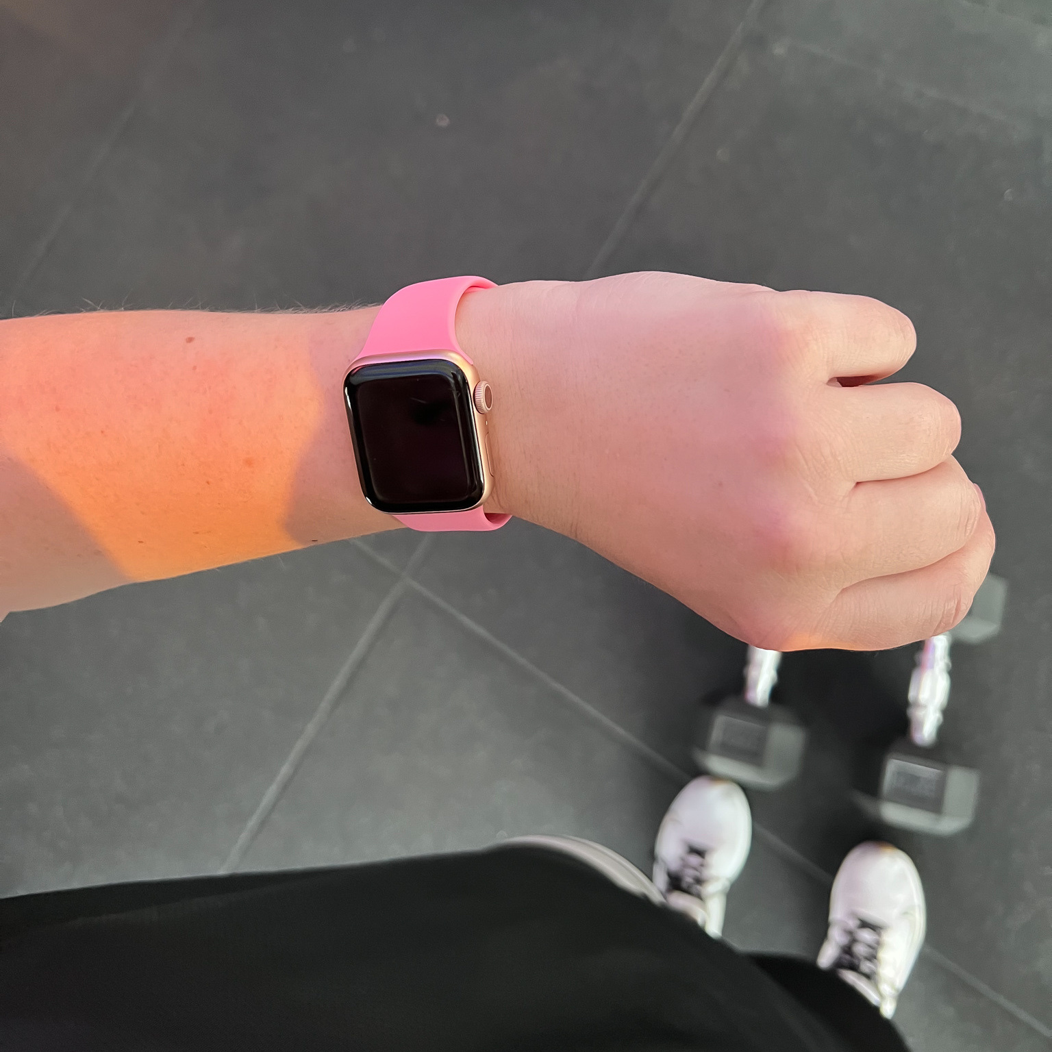 Bracelet sport Apple Watch - rose pétant